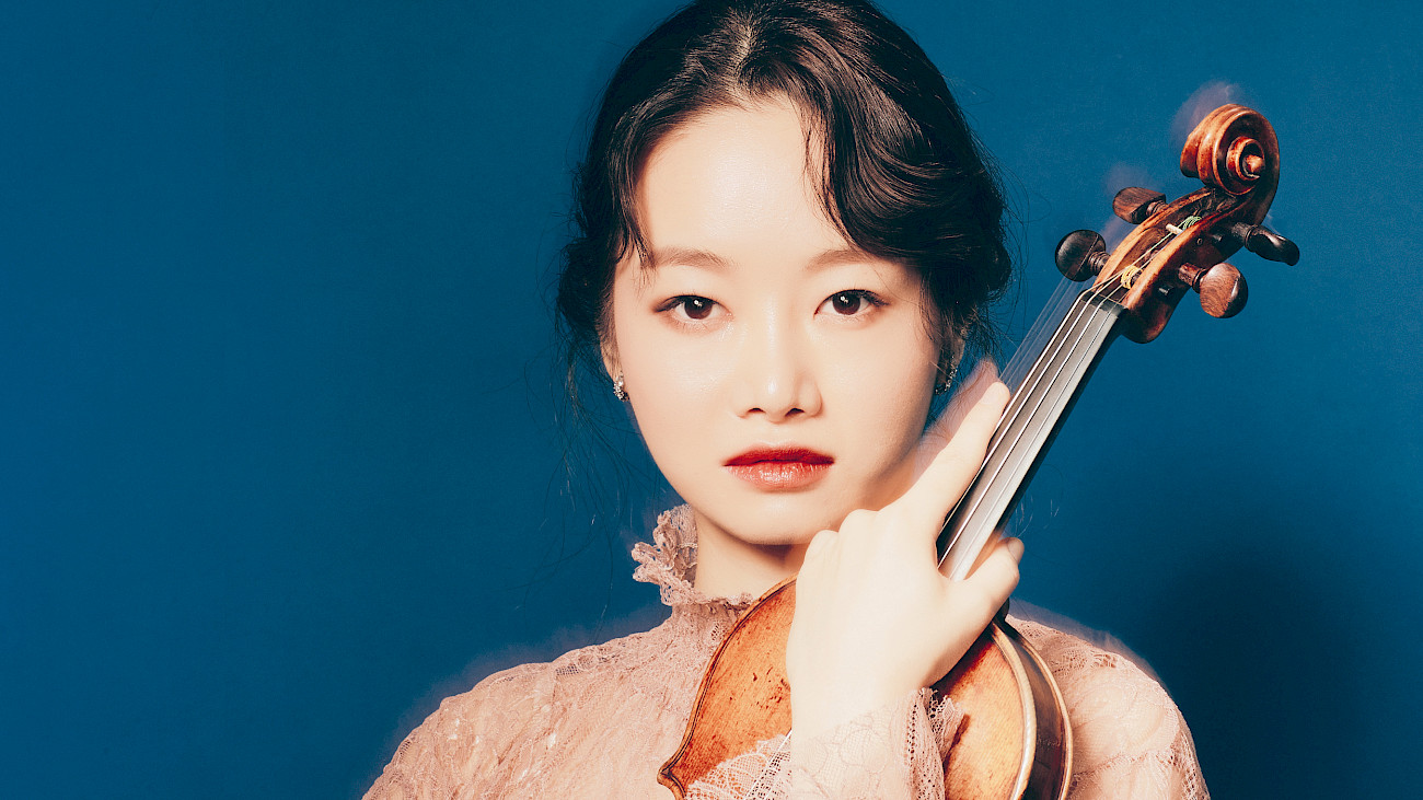 Bomsori Kim plays Nielsen