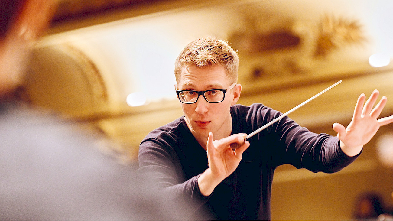 Patrick Hahn mit Dvořáks «Stabat mater»